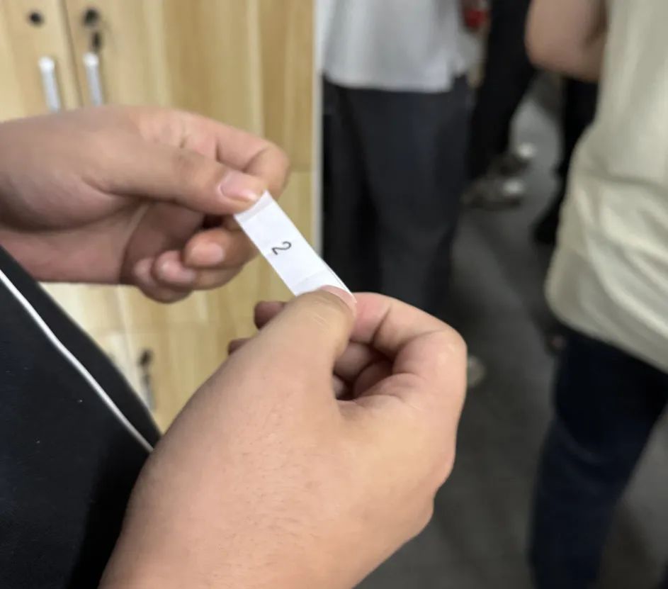 众里吃瓜千百度，，，，蓦然回首，，，，瓜已入腹最深处_公司动态_网站建设_APP开发_星空娱乐科技-专注高端品牌网站建设一站式定制|杭州微信小程序开发