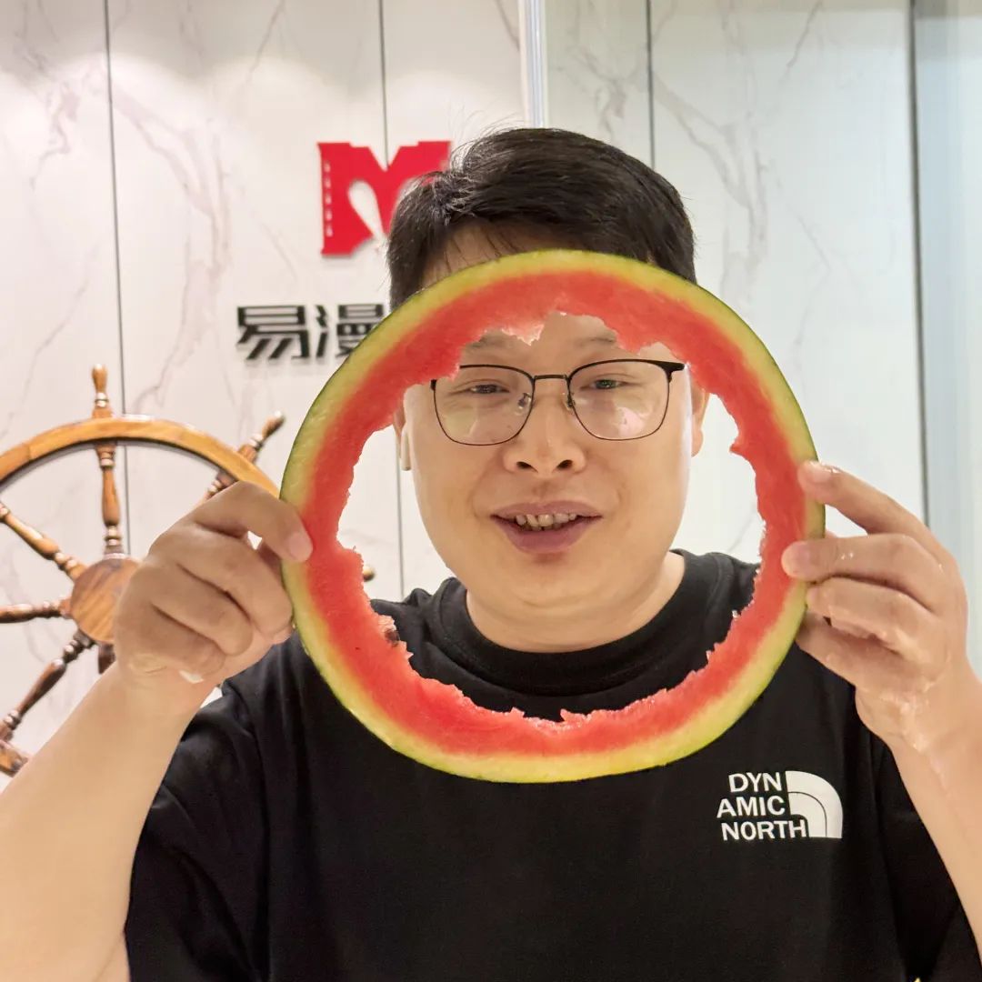 众里吃瓜千百度，，，，蓦然回首，，，，瓜已入腹最深处_公司动态_网站建设_APP开发_星空娱乐科技-专注高端品牌网站建设一站式定制|杭州微信小程序开发